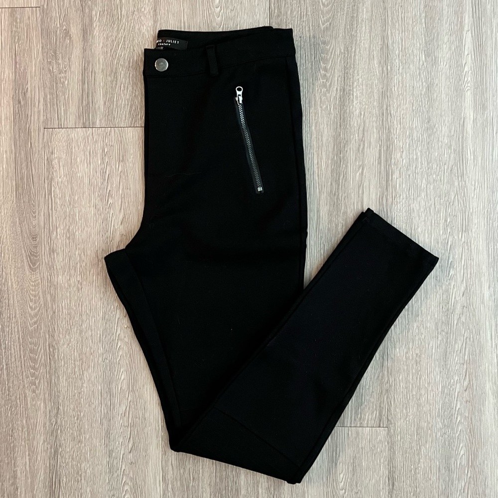 ▪️Romeo & Juliet Couture Skinny